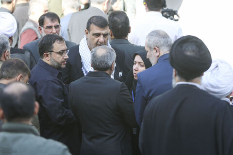 حضور مدیرعامل کانون در راهپیمایی گرامیداشت روز ۱۳ آبان