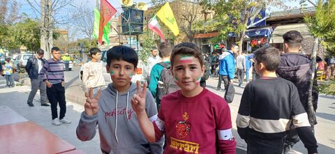 برپایی غرفه مراکز استان آذربایجان شرقی، در مسیر راهپیمایی ۱۳آبان ۱۴۰۴، با شعار (متحد و استوار ، مقابل استکبار)3