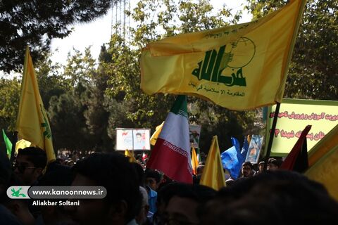 حضور خانواده کانون با نوجوانان در حماسه ۱۳ آبان