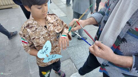 حضور کانون پرورش فکری کودکان و نوجوانان استان قم در راهپیمایی ۱۳ آبان