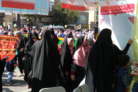 13 آبان_مرکزی