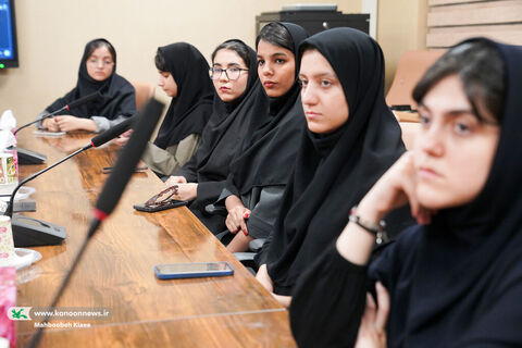 اردوی اعضای انجمن تصویرگران نوجوان خراسان رضوی در تهران برگزار شد