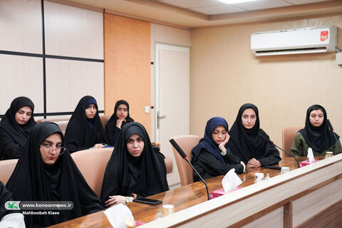 اردوی اعضای انجمن تصویرگران نوجوان خراسان رضوی در تهران برگزار شد