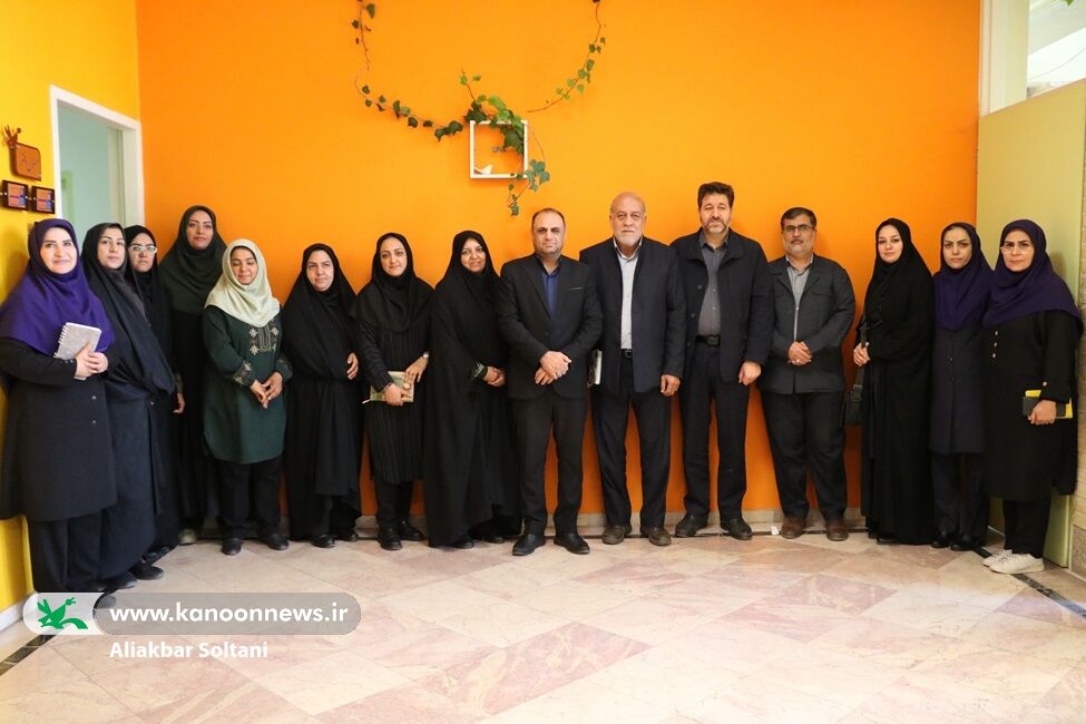 گسترش همکاری کانون و آستان قدس رضوی در ترویج فرهنگ کتابخوانی