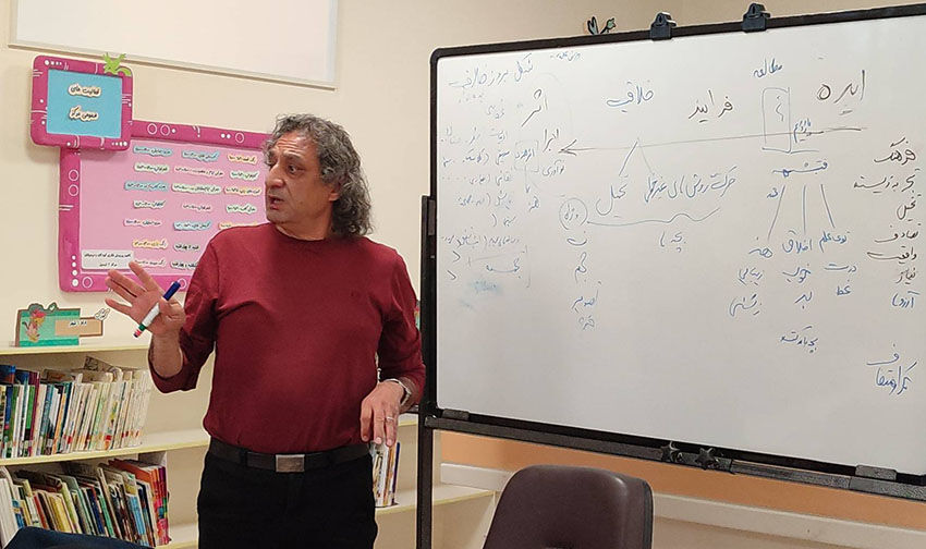 کارگاه هنری «دستاوردهای خلاقانه هنر سفالگری و حجمسازی» در اردبیل برگزار شد