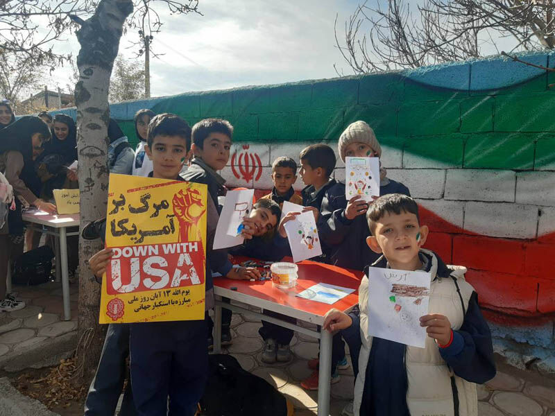 روز دانشآموز و یومالله سیزده آبان در مراکز کانون استان اردبیل گرامی داشته شد