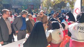 برپایی ایستگاه نقاشی در مسیر راهپیمایی ۱۳ آبان شهرستان کاشمر