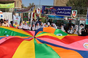 غرفه‌ها و مراکز کانون استان مرکزی میزبان کودکان و نوجوانان در راهپیمایی یوم الله ۱۳ آبان