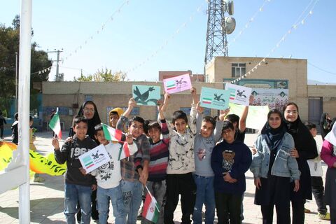 مراسم یوم‌الله ۱۳ آبان ۱۴۰۴ در مراکز کانون استان اصفهان در قاب تصویر
