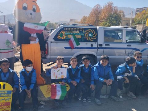 مراسم یوم‌الله ۱۳ آبان ۱۴۰۴ در مراکز کانون استان اصفهان در قاب تصویر