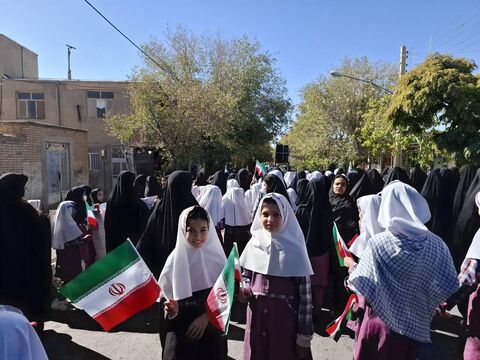 مراسم یوم‌الله ۱۳ آبان ۱۴۰۴ در مراکز کانون استان اصفهان در قاب تصویر