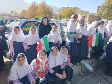 مراسم یوم‌الله ۱۳ آبان ۱۴۰۴ در مراکز کانون استان اصفهان در قاب تصویر