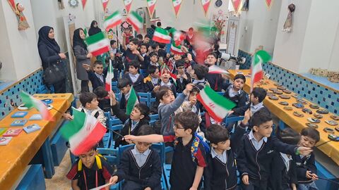 مراسم یوم‌الله ۱۳ آبان ۱۴۰۴ در مراکز کانون استان اصفهان در قاب تصویر