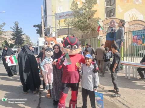 حضور کانون پرورش فکری کودکان و نوجوانان سیستان و بلوچستان در راهپیمایی روز دانش آموز