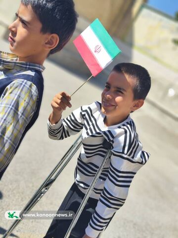 حضور کانون پرورش فکری کودکان و نوجوانان کهگیلویه و بویراحمد در راهپیمایی روز دانش آموز