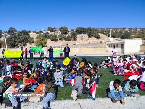حضور کانون پرورش فکری کودکان و نوجوانان کهگیلویه و بویراحمد در راهپیمایی روز دانش آموز