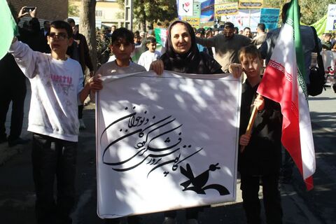 ویژه برنامه های گرامیداست روز دانش آموز در مراکز کانون پرورش فکری کودکان و نوجوانان استان آذربایجان غربی