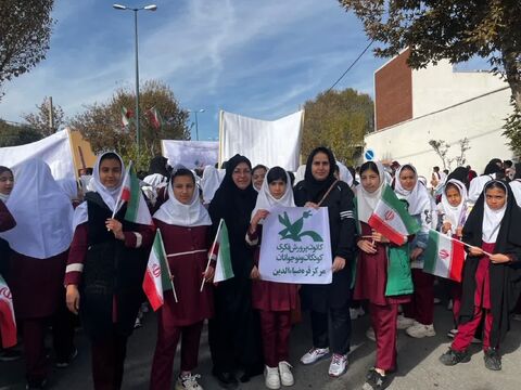 ویژه برنامه های گرامیداست روز دانش آموز در مراکز کانون پرورش فکری کودکان و نوجوانان استان آذربایجان غربی