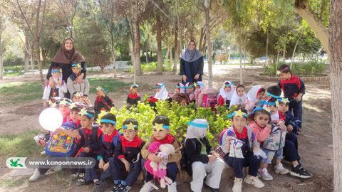 کلاس اولی ها در روز دانش آموز مهمان مرکز فرهنگی هنری شماره ۸ کانون شدند