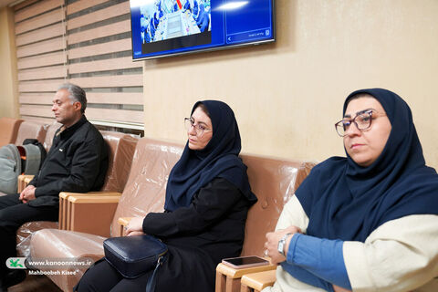 اولین روز اردوی انجمن تصویرگران نوجوان کانون خراسان رضوی در تهران