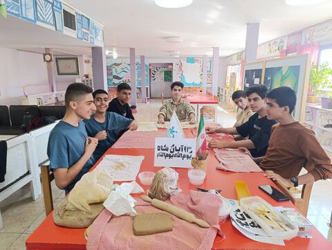 ویژه‌برنامه‌های فرهنگی کانون فارس در روز ملی مبارزه با استکبار جهانی