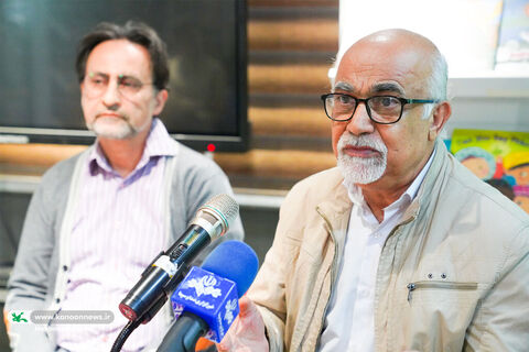 نشست نقد و بررسی مجموعه  «یک پاورقی» در کتابخانه مرجع کانون برگزار شد