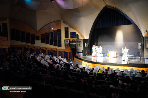سینما تئاتر کانون پرورش فکری در روز دانش‌آموز