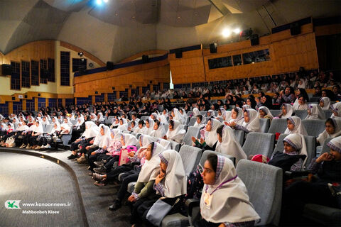 سینما تئاتر کانون پرورش فکری در روز دانش‌آموز