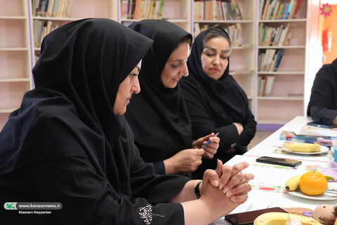 جلسه فصلی مراکز در کانون چهارمحال و بختیاری