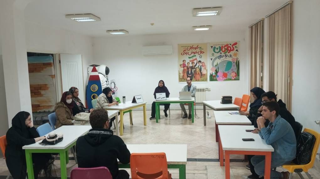 نوجوانان عضو انجمن ادبی «نیما» با جلوههای ادبیات عرب آشنا شدند