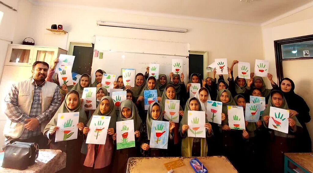 کانون پرورش فکری همدان؛ همراه نسل نوجوان در پاسداشت روز دانش‌آموز