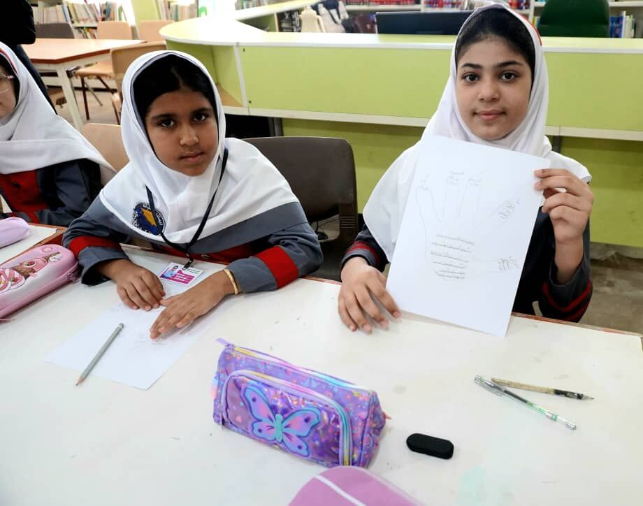   برگزاری کارگاه داستان نویسی در مرکز بندرلنگه