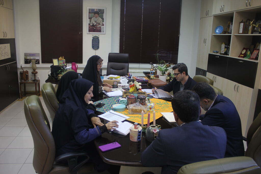 بررسی شاخص اختصاصی کانون زبان در سال ۱۴۰۴