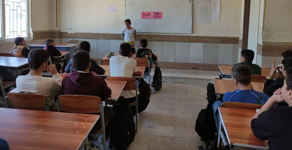 دیدار کانونیاران مرکز قصرشیرین با امام جمعه این شهرستان