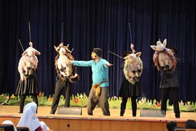 اجرای نمایش عروسکی «ماجرای گله من» در سینما کانون ساری