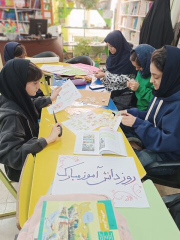 گزارش تصویری گرامی‌داشت روز نوجوان و روز دانش‌آموز در مراکز فرهنگی و هنری کانون استان قزوین