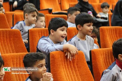 اجرای نمایش عروسکی «ماجرای گله من» در سینما کانون ساری