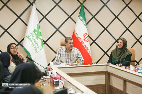 اردوی آموزشی تصویرگران نوجوان کانون خراسان رضوی در تهران(روز سوم)