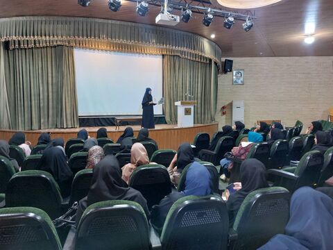 سومین هفته از دوره آموزشی «توسعه سواد خواندن» با هدف ارتقاء مهارت‌های خوانداری برگزار شد