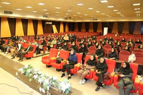 سومین هفته از دوره آموزشی «توسعه سواد خواندن» با هدف ارتقاء مهارت‌های خوانداری برگزار شد