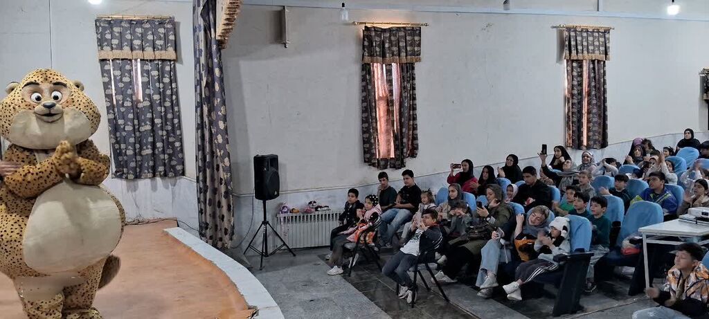 "یوز" میهمان خانواده‌های کنگاور شد