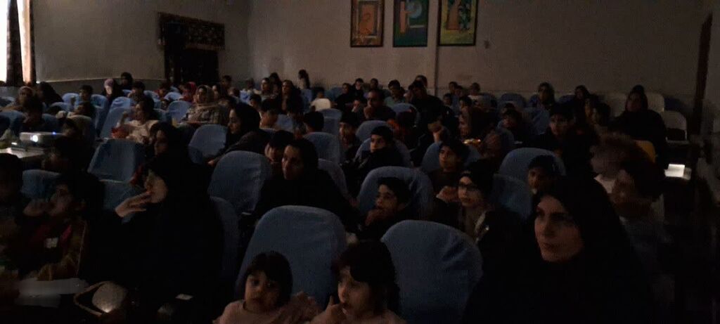 "یوز" میهمان خانواده‌های کنگاور شد