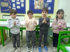 شناخت احساسات و کنترل آن در قالب قصه‌گویی و نمایش خلاق در مرکز فرهنگی شماره ۴ مشهد