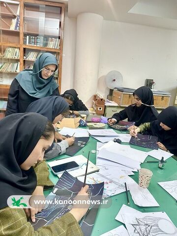 اردوی انجمن  تصویرگرژان نوجوان دختر خراسان رضوی در تهران