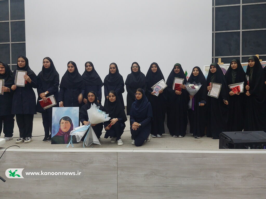 برگزاری "محفل ادبی دردانه ادب" در عالیشهر