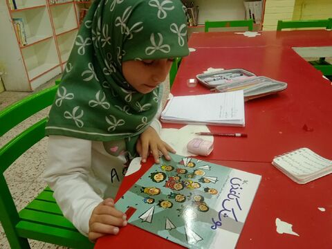 فعالیت کتابخوانی در مراکز فرهنگی، هنری خراسان رضوی