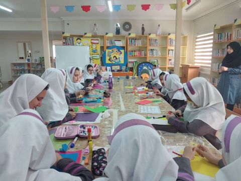 تداوم فعالیت های متنوع فرهنگی در مراکز کانون آذربایجان شرقی در فصل پاییز 1