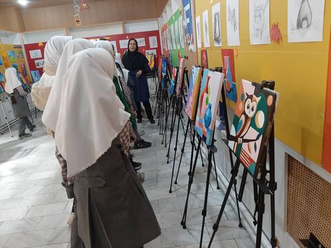 تداوم فعالیت های متنوع فرهنگی در مراکز کانون آذربایجان شرقی در فصل پاییز 1