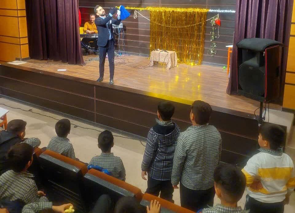 مرکز شماره ۴ کانون کرمانشاه با نشاط‌آفرینی میزبان دانش‌آموزان شد