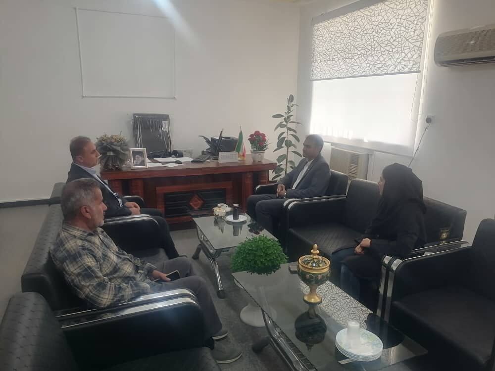 بازدید معاون فرهنگی کانون فارس از مراکز جنوب استان